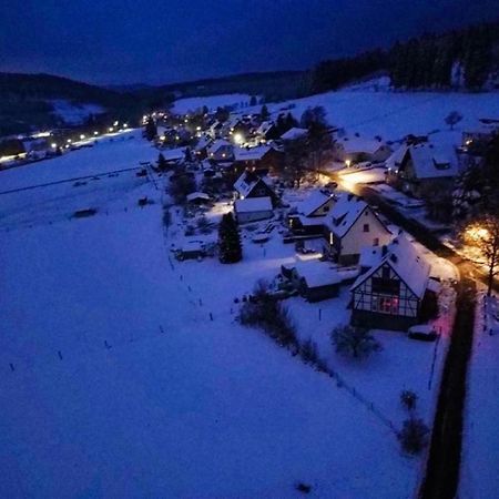 Ferienwohnung Am Denkmal Bad Berleburg Bagian luar foto